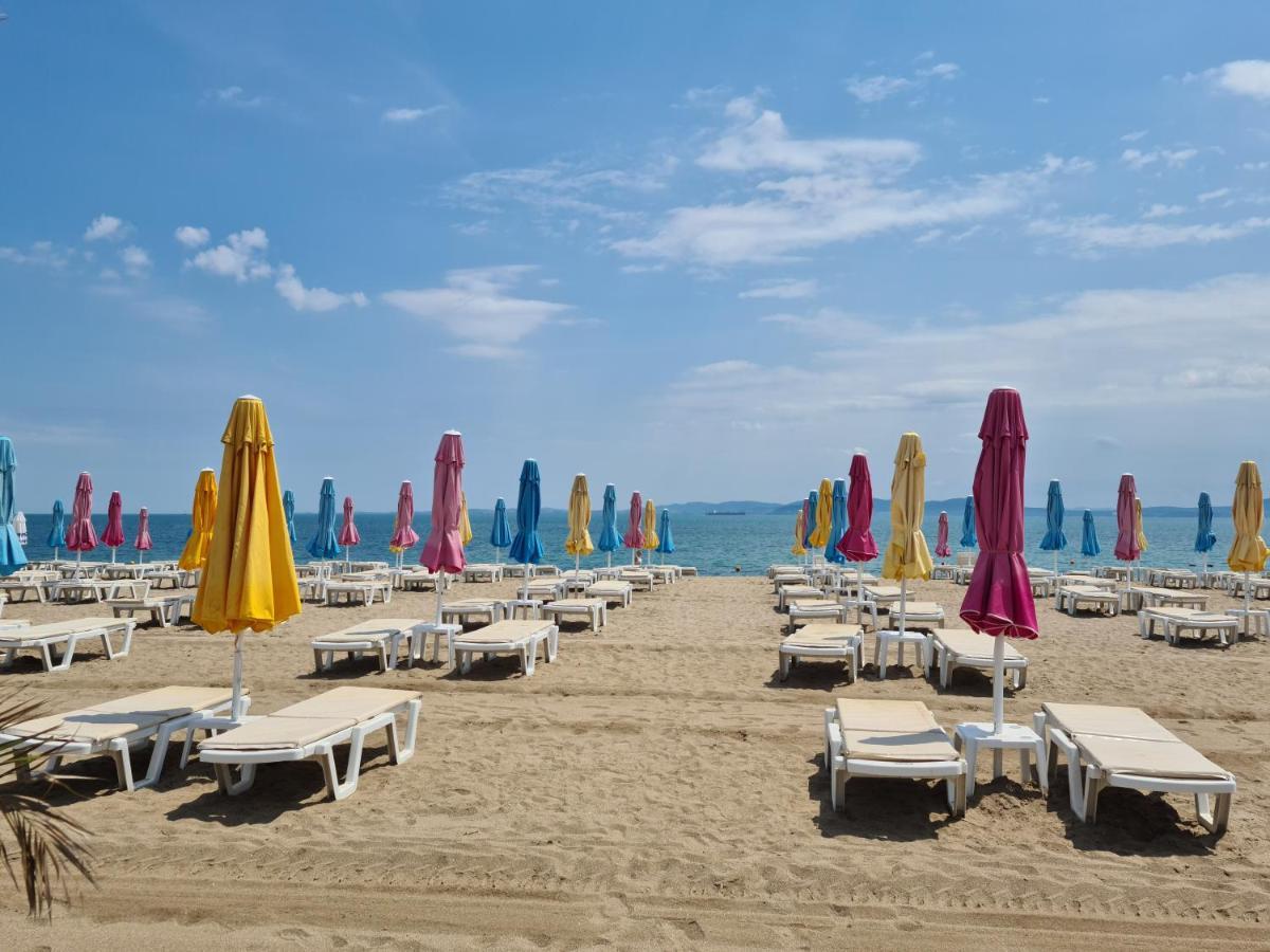 Rose Studio Lejlighed Burgas City Eksteriør billede
