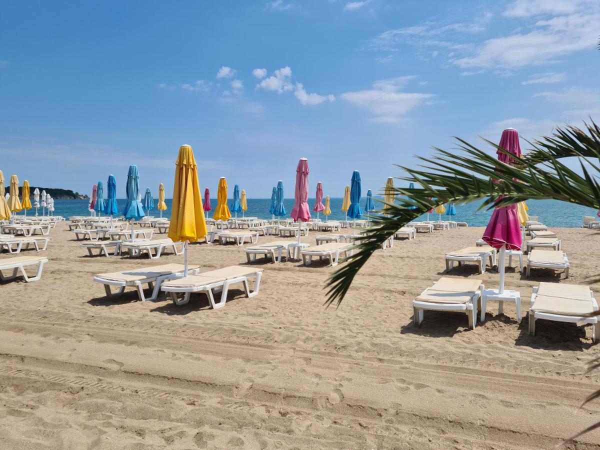 Rose Studio Lejlighed Burgas City Eksteriør billede