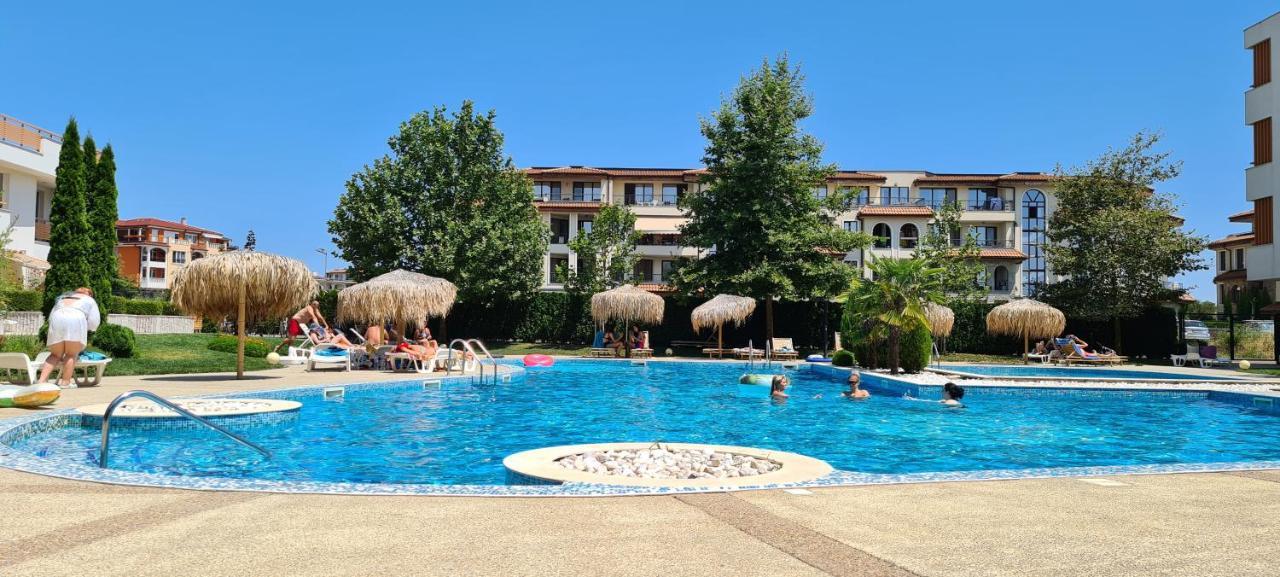 Rose Studio Lejlighed Burgas City Eksteriør billede